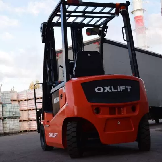 OXLIFT RX 1650 5 М 1600 кг Электрический погрузчик в Ростове-на-Дону купить по выгодной цене 100kwatt.ru