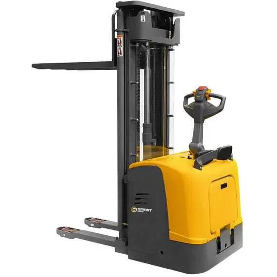 SMARTLIFT CDDK15-III 1500 кг 5,6 м 240 Ач Штабелер электрический самоходный с площадкой в Ростове-на-Дону купить по выгодной цене 100kwatt.ru